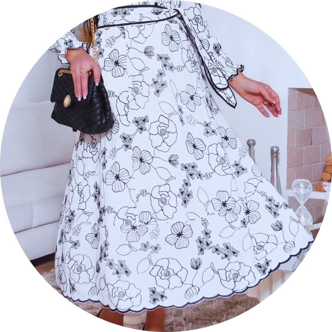 vestido bordado saia